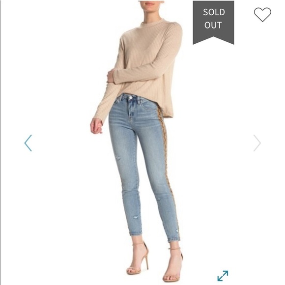 BLANKNYC The Bond Python Print Trim Skinny Jeans - Picture 12 of 12